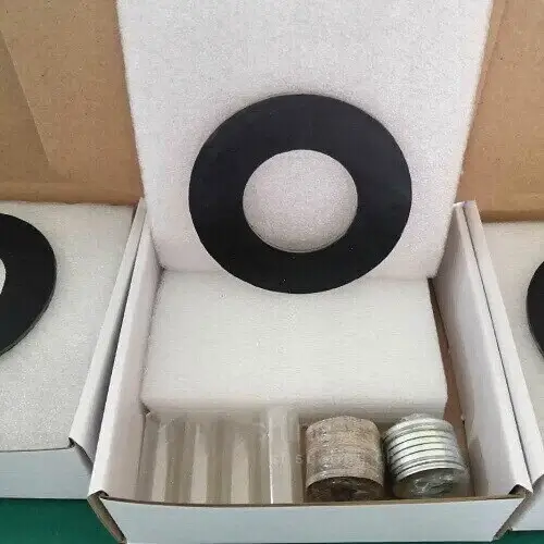 Type F Nitrile-Faced Phenolic Flange Insulation Gasket Kit